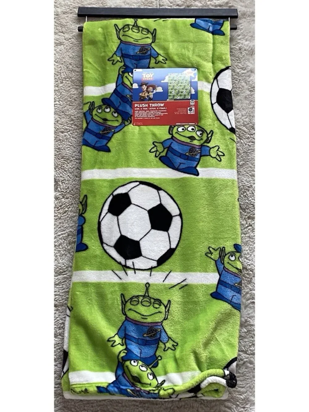 Disney Pixar Toy Story Throw Blanket The Claw Aliens & Soccer‎ Balls 50”X70” NEW